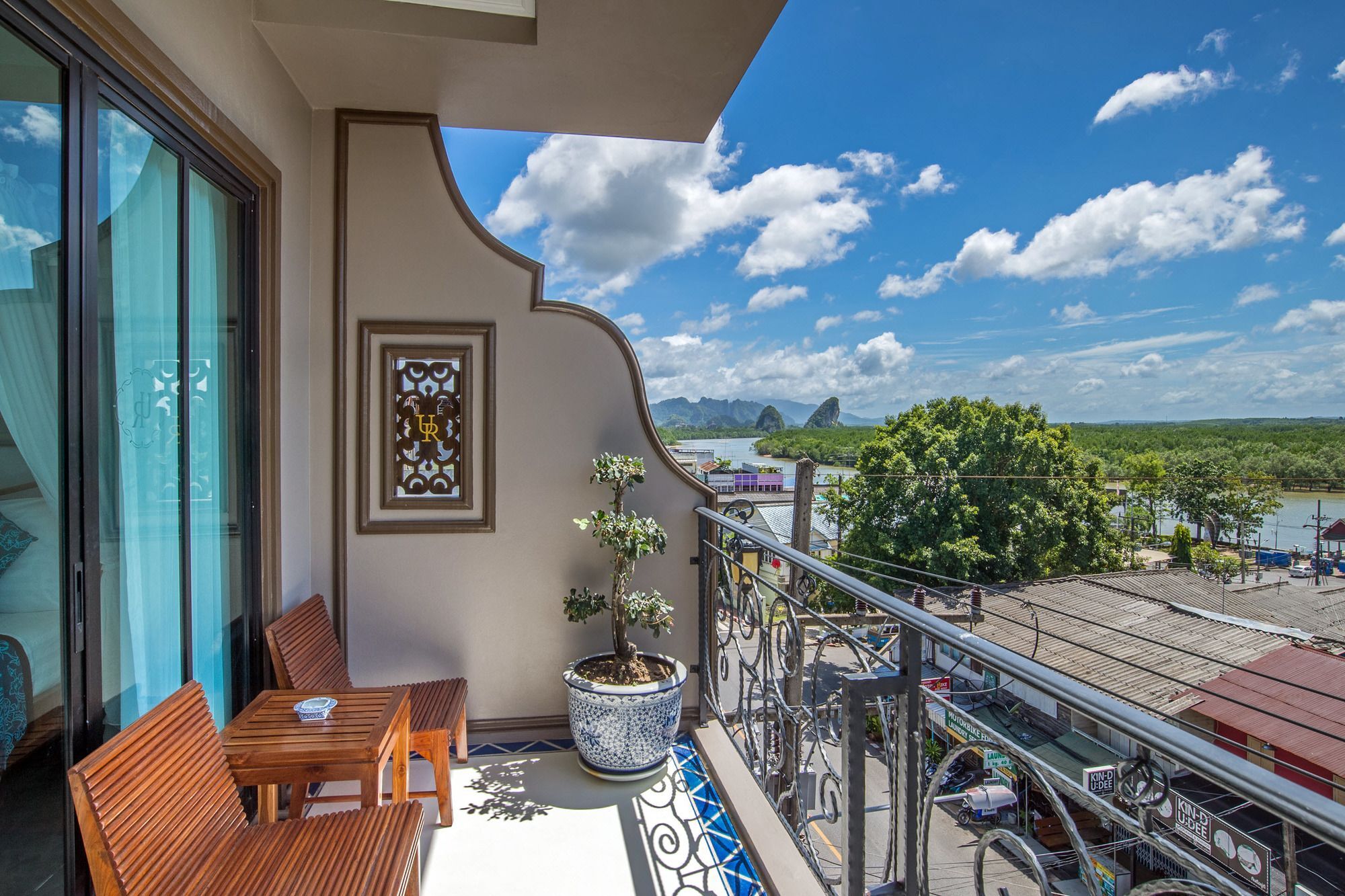 U Residence Hotel Krabi Exterior photo